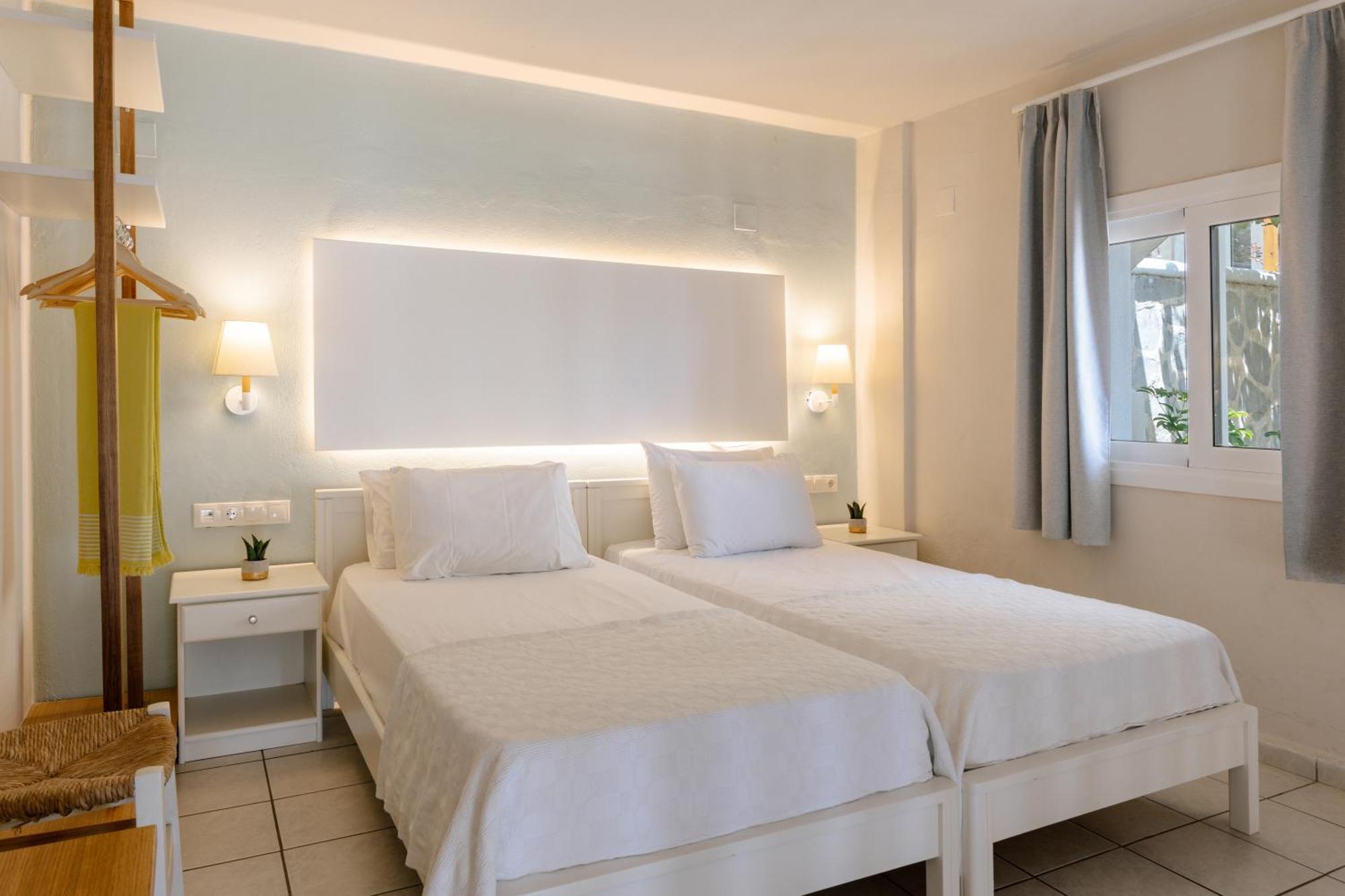 Ormos Atalia Hotel Bali  Exterior photo
